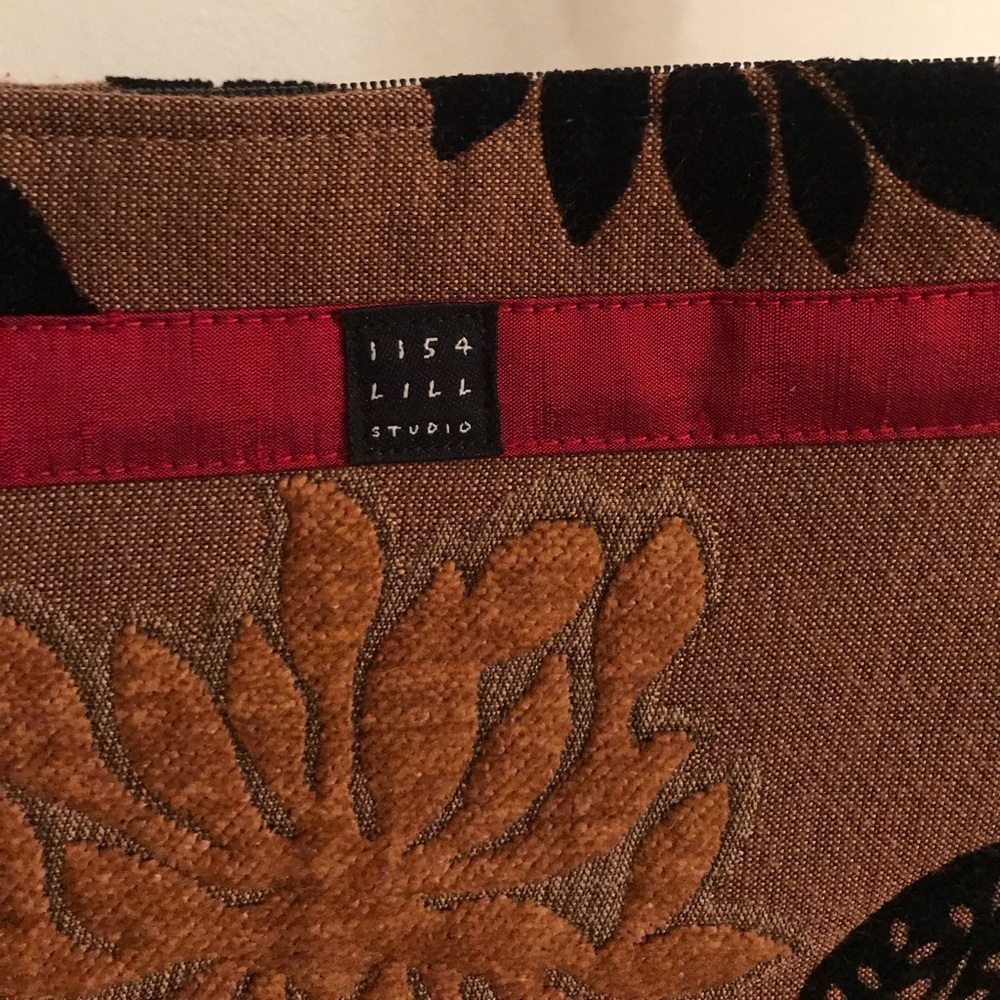 Lisa Lill Studio Shoulder Bag